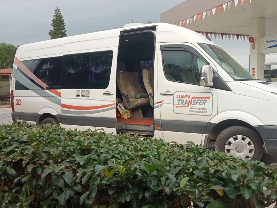 Manavgat to Kızılot Luxury Transfer Services with manavgattransfer.com.tr for Exclusive Comfortable and Premium Travel