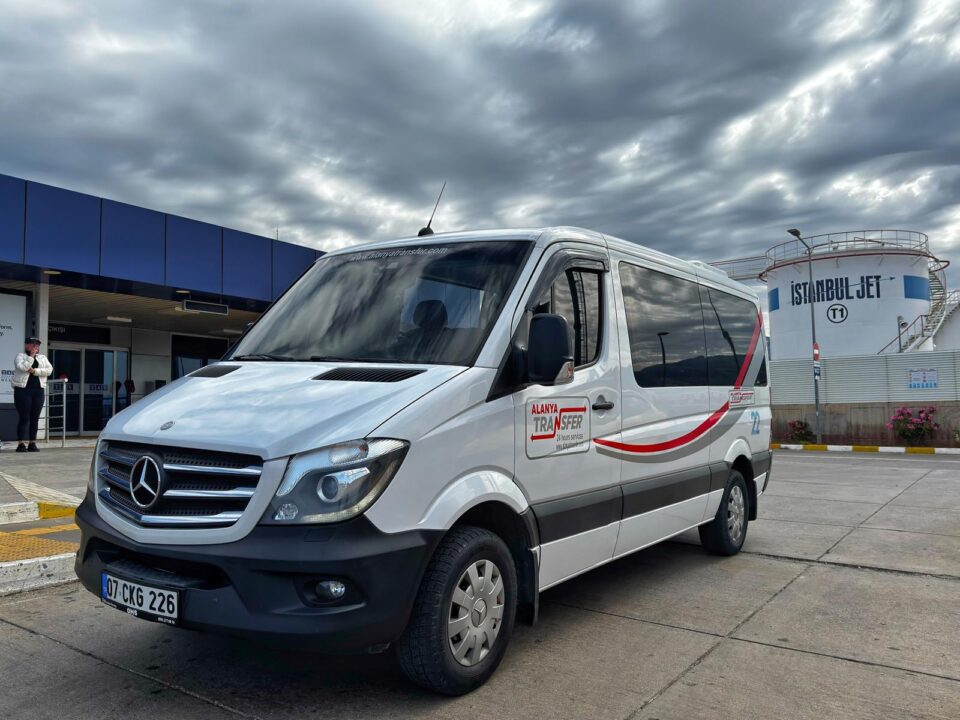 Manavgat to Çıralı Luxury Transfer Services with manavgattransfer.com.tr for a Peaceful and Comfortable Coastal Journey